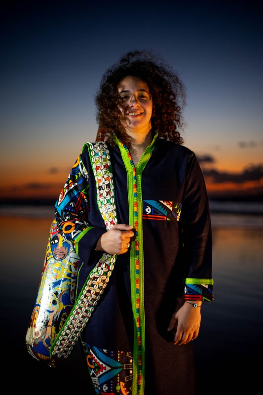 Hind Ennaira & Amsterdams Andalusisch Orkest — Benefietconcert Gnawa ...