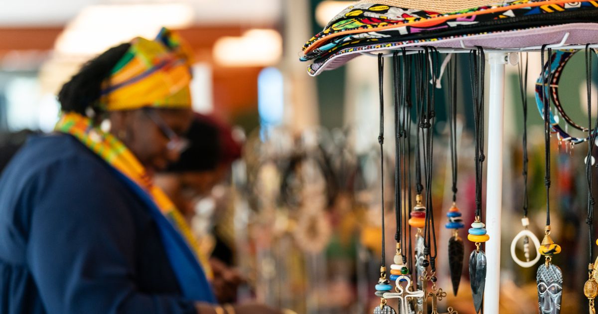 Afrikaanse Zomer Markt — Een eerbetoon aan alle mensen van Afrikaanse afkomst