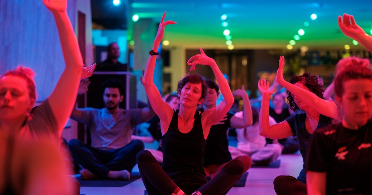 Yotecha: Techno Yoga — high on energy / relaxed mind